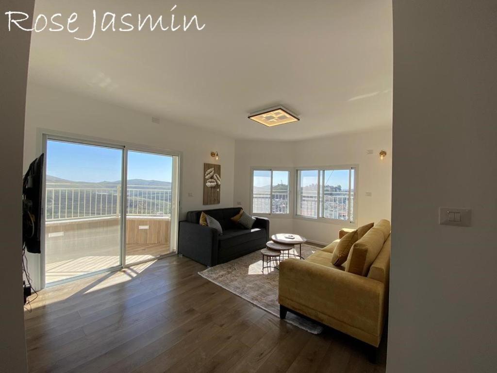 Jasmin Suites Мадждаль-Шамс Екстер'єр фото